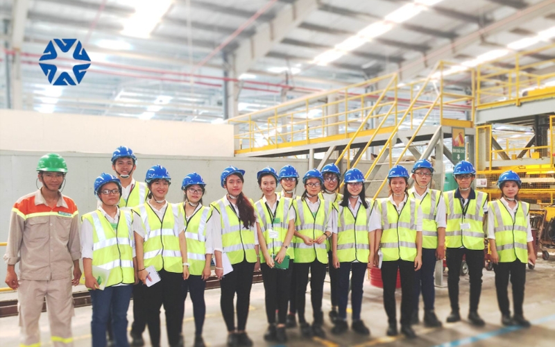 Văn bằng 2 Đại học QUản lý Công nghiệp phù hợp với ai