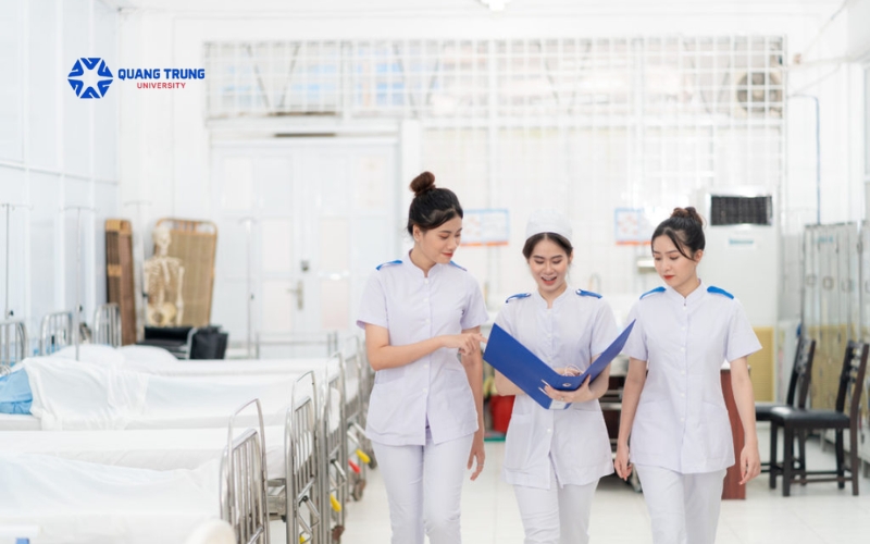 Đại học Điều dưỡng vừa học vừa làm phù hợp với ai?