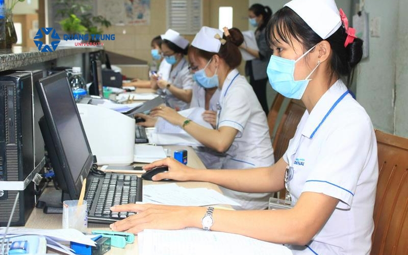 Điều kiện và phương thức xét tuyển y tế công cộng từ xa