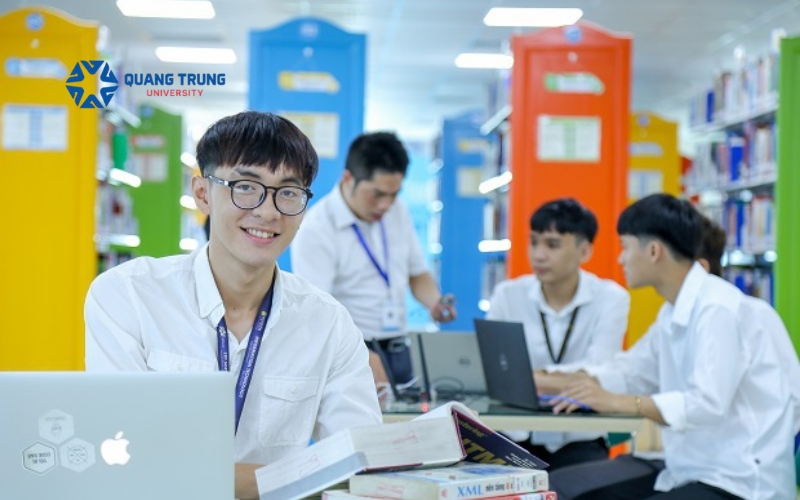 Học đại học Công nghệ Thông tin vừa học vừa làm tại Đại học Quang Trung