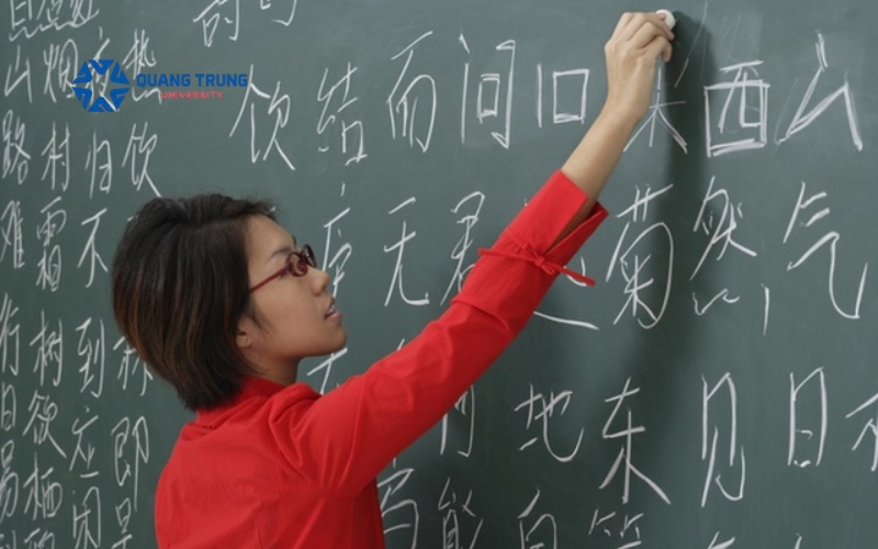 Những điều chú ý khi chọn trường đại học Ngôn ngữ Trung từ xa