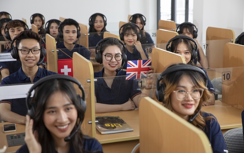 Thông tin tuyển sinh Đại học Ngôn ngữ Anh chính quy