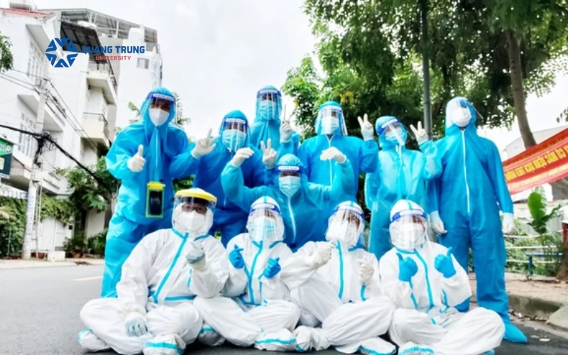 Tìm hiểu về Đại học Y tế công cộng vừa học vừa làm