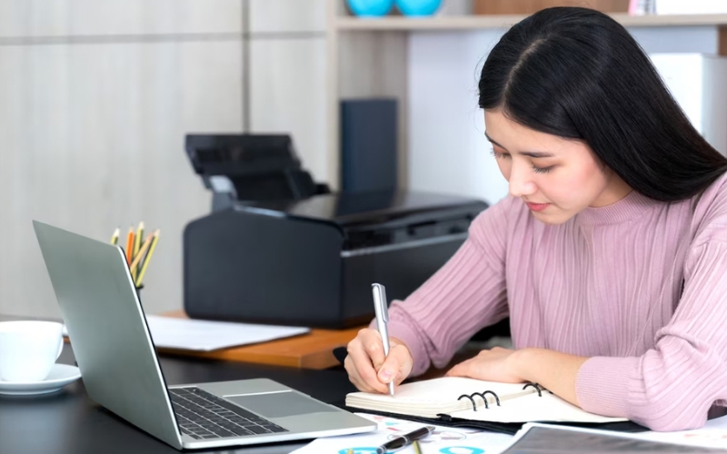 Bạn có phù hợp học Đại học Kế toán online
