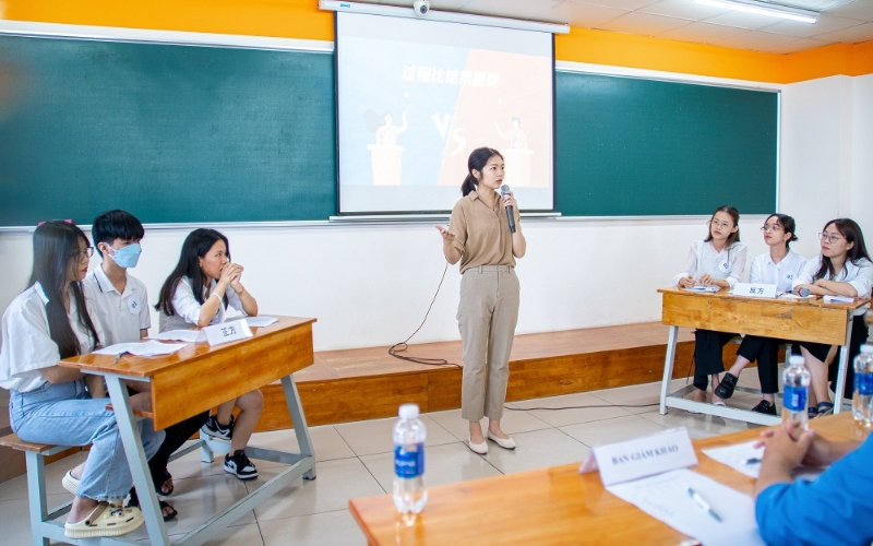 Học Đại học Ngôn ngữ Trung online- sinh viên nhận lại được gì?