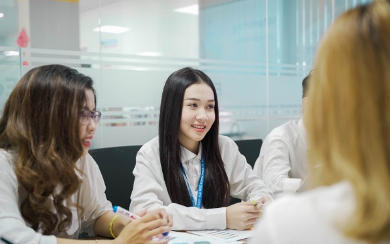 Học Đại học Quản trị kinh doanh ra trường làm gì?