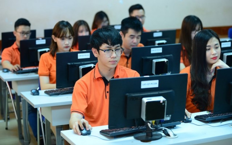 Tầm quan trọng của Đại học Công nghệ Thông tin