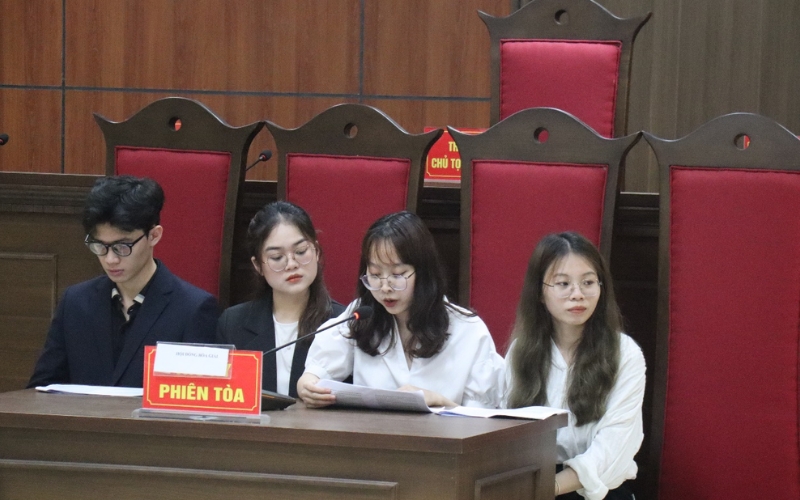 Học từ xa Đại học Luật