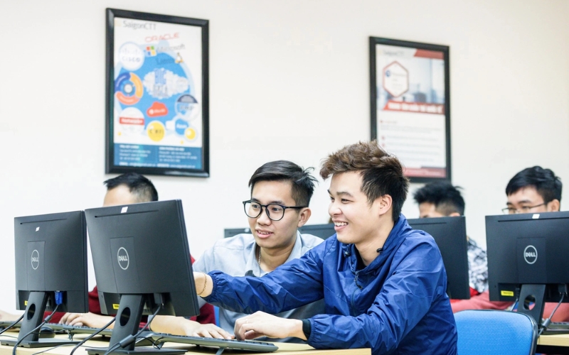 Thời gian liên thông Đại học Công nghệ Thông tin