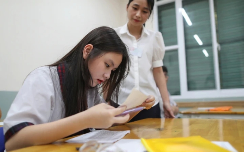 Đại học Ngôn ngữ Anh Online