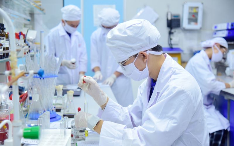 Sinh viên ngành Dược được tiếp cận thực tế ra sao?