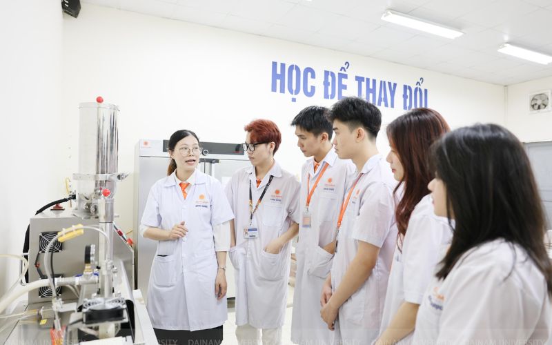 Học Liên thông ngành Dược có khó không?