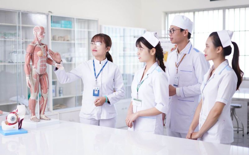 Điều dưỡng có phải chỉ làm việc tại bệnh viện không?