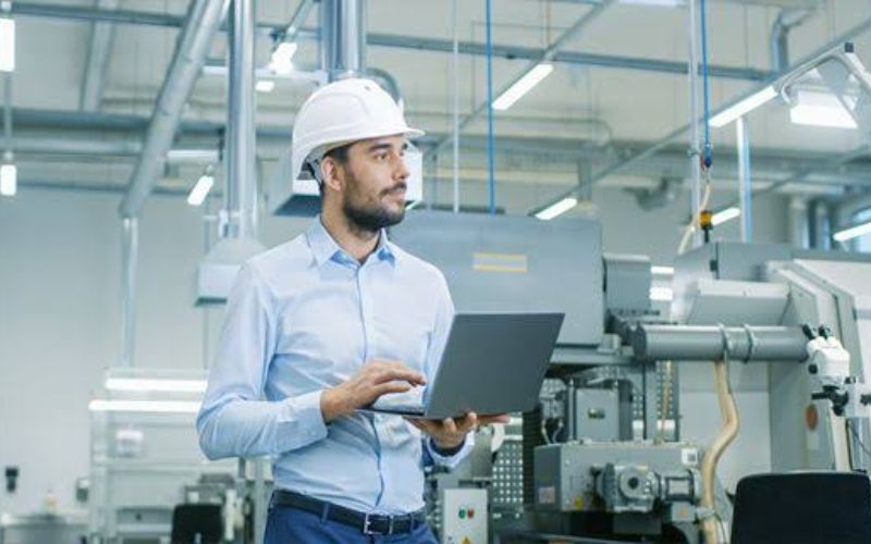 Vì sao nhiều người lựa chọn học Văn bằng 2 ngành Quản lý công nghiệp?