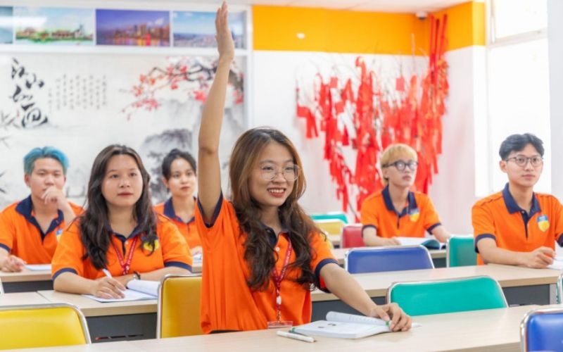 Trường xét học bạ ngành Ngôn ngữ Trung nên xem những gì?