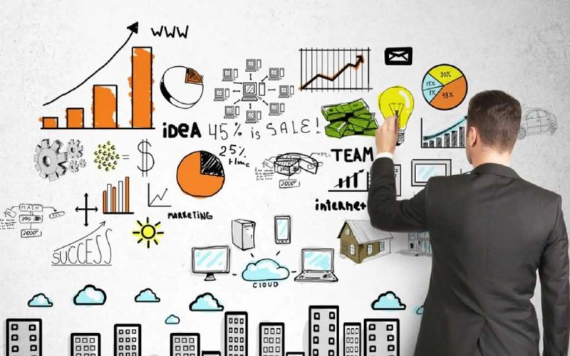 Giới thiệu ngành Quản trị kinh doanh học cuối tuần dành cho người đi làm